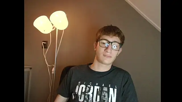 Snapshot of Erick_Taylor3 chatting on 9, 1, 2026 Erick Taylor3 online show from 9, 1, 2026