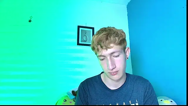 Snapshot of Erick_Taylor3 chatting on 8, 4, 2026 Erick Taylor3 online show from 8, 4, 2026