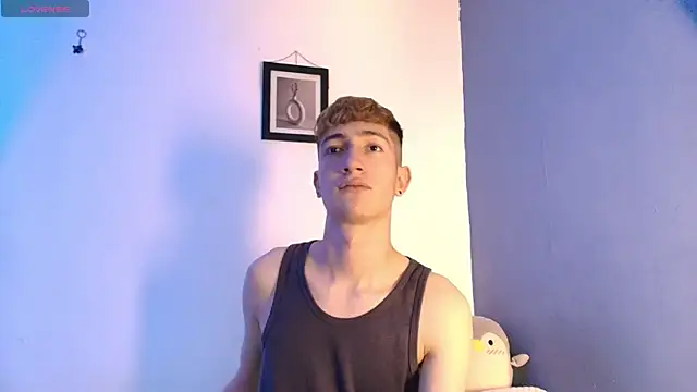 Snapshot of Erick_Taylor3 chatting on 11, 6, 2026 Erick Taylor3 online show from 11, 6, 2026