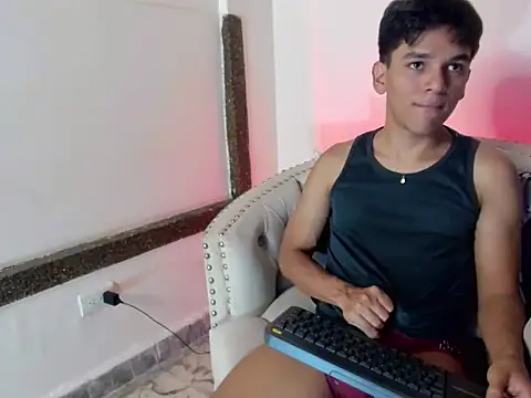 Snapshot of Salomon_Mendoza chatting on 3, 4, 2026 Salomon Mendoza online show from 3, 4, 2026