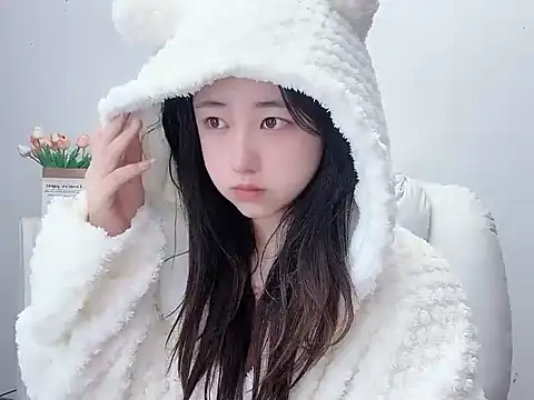 Love-hanzaizai718 online show from 27, 10, 2025