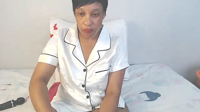 CocoCaramel-X online show from 13, 1, 2026