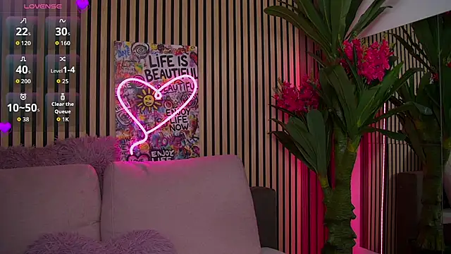 MirunaHaze online show from 6, 3, 2026