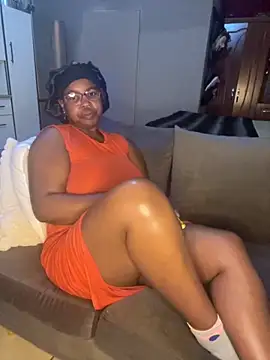 SweetCandy84 online show from 17, 11, 2025