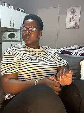 SweetCandy84 online show from 16, 1, 2026