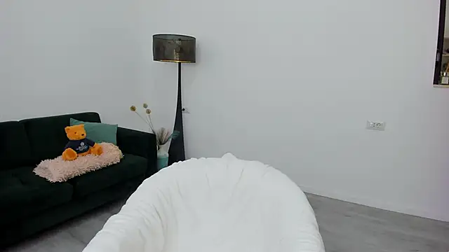 Arya Anna online show from 24, 11, 2025