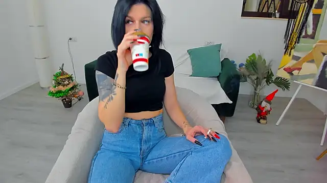 Arya Anna online show from 16, 12, 2025