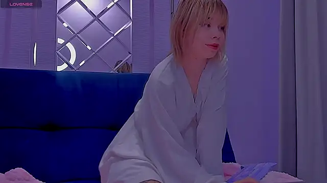 Milena brilliant online show from 24, 10, 2025