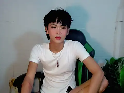 Snapshot of AsianCuteGuy21 chatting on 12, 3, 2026 AsianCuteGuy21 online show from 12, 3, 2026