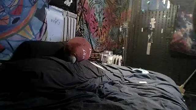 YourAddicted2 online show from 13, 2, 2026