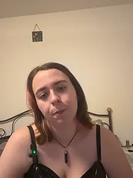 Snapshot of Latexaddictx_ chatting on 25, 10, 2025 Latexaddictx  online show from 25, 10, 2025