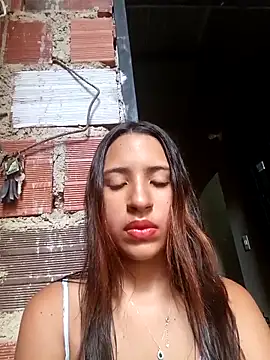 Snapshot of virgin-shy chatting on 24, 10, 2025 virgin-shy online show from 24, 10, 2025