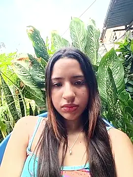 Snapshot of virgin-shy chatting on 27, 10, 2025 virgin-shy online show from 27, 10, 2025