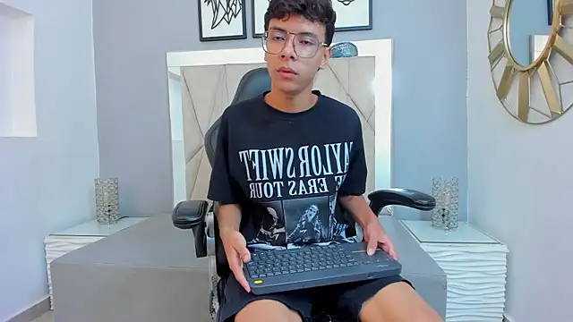 adams bobby online show from 11, 1, 2026