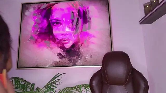 loana vegas online show from 8, 11, 2025