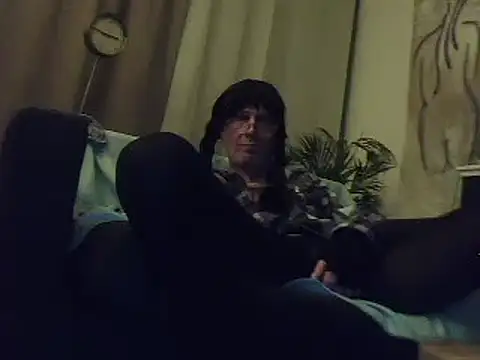 Snapshot of MannenKut chatting on 26, 11, 2025 MannenKut online show from 26, 11, 2025