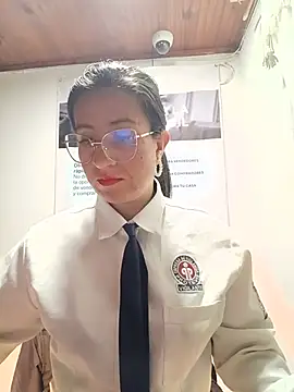 Snapshot of Valentina--1 chatting on 7, 7, 2026 Valentina--1 online show from 7, 7, 2026
