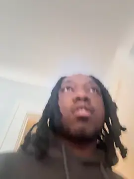 Snapshot of therealredx chatting on 25, 10, 2025 therealredx online show from 25, 10, 2025