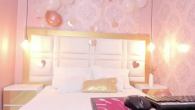 tall hotgirl online show from 31, 10, 2025