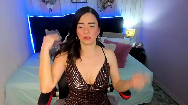 Snapshot of _Rachel_Jones_ chatting on 19, 7, 2026 Rachel Jones online show from 19, 7, 2026