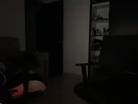 Snapshot of lionandreough chatting on 1, 11, 2025 lionandreough online show from 1, 11, 2025