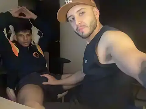 Snapshot of lionandreough chatting on 6, 11, 2025 lionandreough online show from 6, 11, 2025