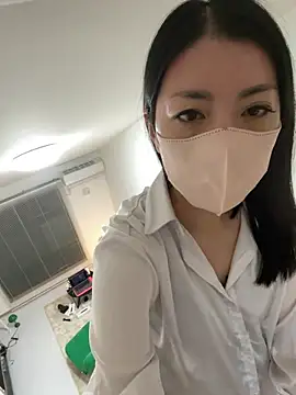 akimix xoxo online show from 5, 12, 2025