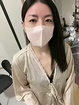 akimix xoxo online show from 24, 2, 2026