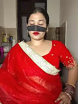 Snapshot of Heena-143 chatting on 14, 7, 2026 Heena-143 online show from 14, 7, 2026