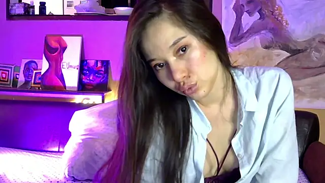 Snapshot of LumiHeart chatting on 9, 3, 2026 LumiHeart online show from 9, 3, 2026