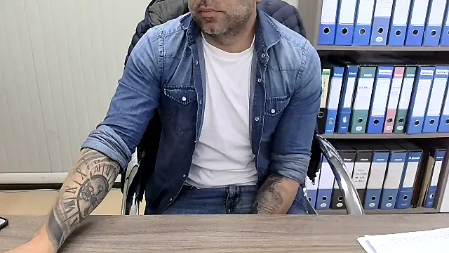 Evasionee online show from 13, 4, 2026