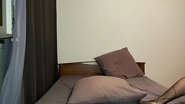 icebenz online show from 2, 12, 2025