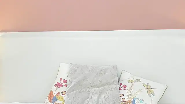 Snapshot of _Laylaa chatting on 27, 10, 2025  Laylaa online show from 27, 10, 2025