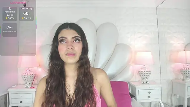 AntonellaPowell online show from 10, 11, 2025