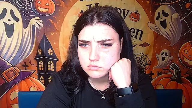 Snapshot of ScarletCargo chatting on 1, 11, 2025 ScarletCargo online show from 1, 11, 2025