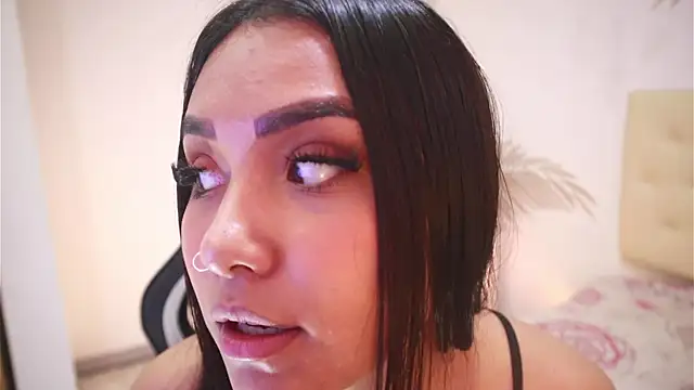 Isabelle Lane online show from 1, 12, 2025