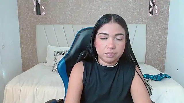 AliceSmity  online show from 14, 12, 2025