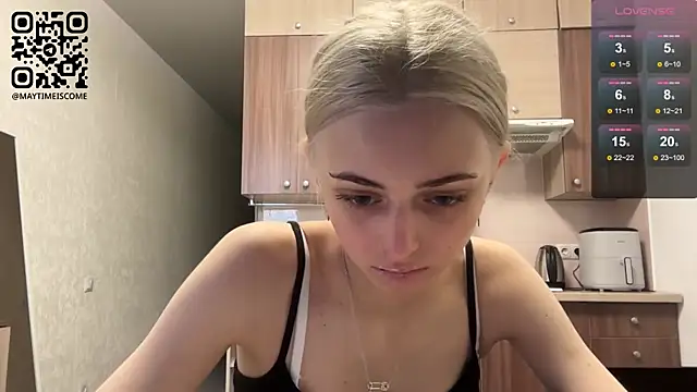 Snapshot of AidaGloshen chatting on 6, 6, 2026 AidaGloshen online show from 6, 6, 2026