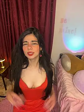 wetbyAlice online show from 16, 4, 2026