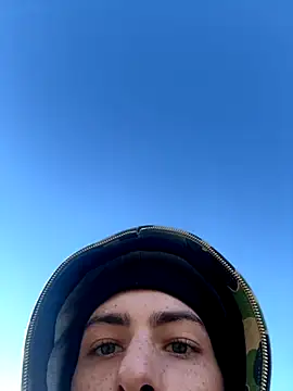 Snapshot of slimshadypt2 chatting on 21, 11, 2025 slimshadypt2 online show from 21, 11, 2025