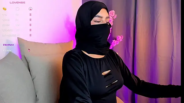 shaima   online show from 13, 12, 2025