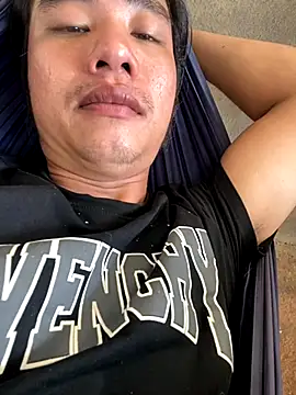 Thichthittuoi online show from 3, 11, 2025