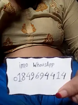 Naughty Mow online show from 29, 10, 2025