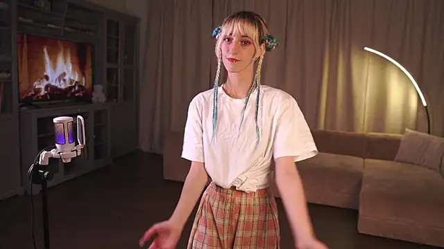 Snapshot of KarylNapper chatting on 30, 10, 2025 KarylNapper online show from 30, 10, 2025