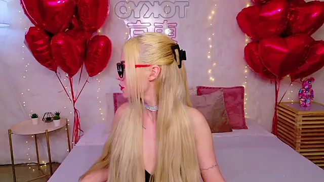 Snapshot of Rose_Masson chatting on 12, 2, 2026 Rose Masson online show from 12, 2, 2026