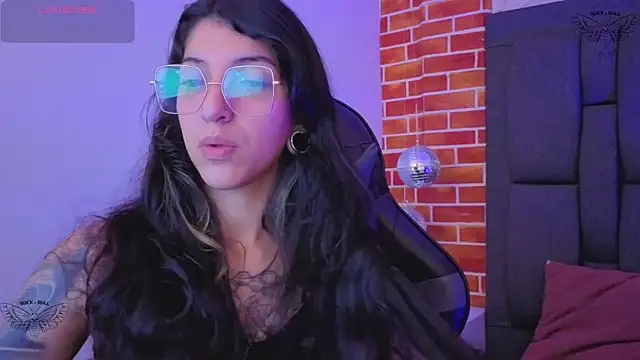 ghostwomaan online show from 20, 2, 2026