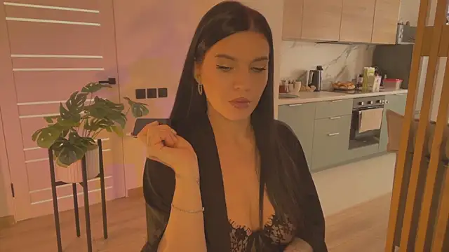 Angelsweetshy online show from 26, 10, 2025