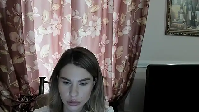 Snapshot of LinaBey chatting on 3, 3, 2026 LinaBey online show from 3, 3, 2026