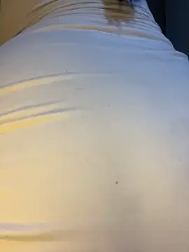 Im Saraaaa online show from 25, 2, 2026