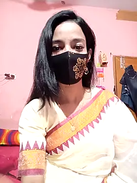 Harley Queen68 online show from 25, 3, 2026